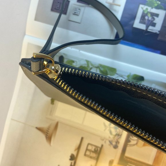 Wallet - Picture 6 of 6